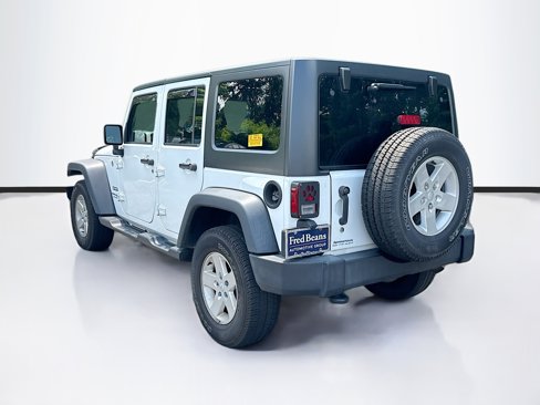 Used 2018 Jeep Wrangler Unlimited Sport S image 5