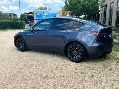 Used 2021 Tesla Model Y Performance image 8