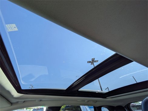 Certified 2021 Jeep Cherokee Latitude Lux w/ Sun & Sound Group image 22