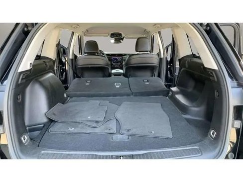 Used 2023 Jeep Grand Cherokee Limited image 28