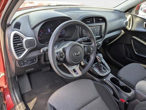 Used 2020 Kia Soul S image 9