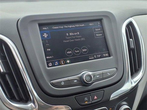 Used 2022 Chevrolet Equinox LS image 12