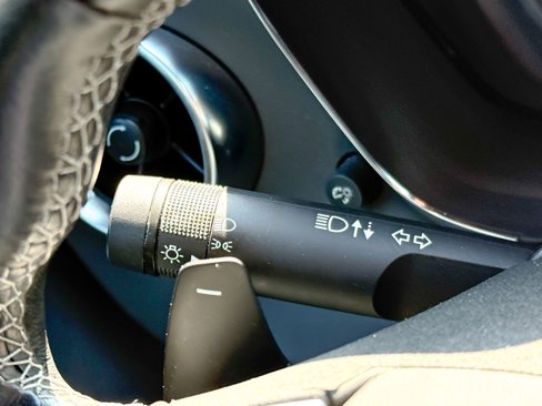 Used 2023 Chevrolet Camaro LT image 25
