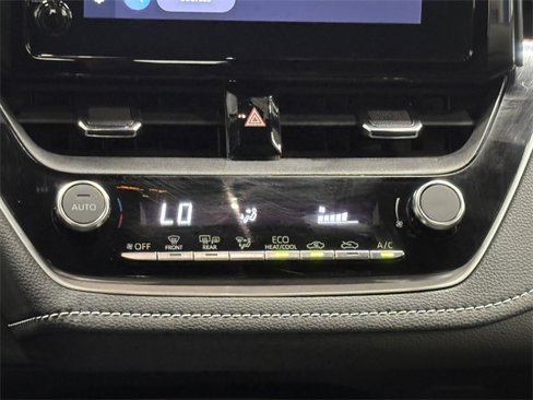 Used 2024 Toyota Corolla SE image 25