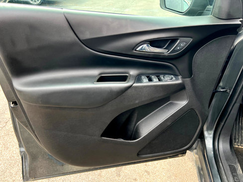 Used 2019 Chevrolet Equinox LT image 11