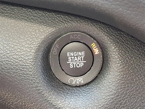 Used 2021 Jeep Cherokee Trailhawk w/ Technology Group image 22