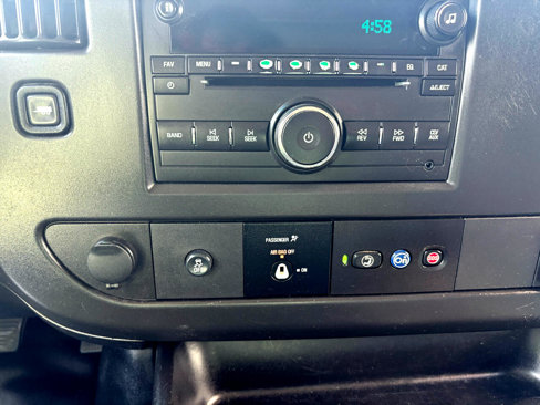 Used 2019 Chevrolet Express 3500 w/ Power Convenience Package image 32