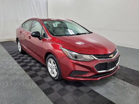 Used 2017 Chevrolet Cruze LT image 13