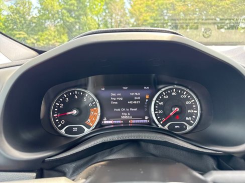 Used 2020 Jeep Renegade Trailhawk image 30