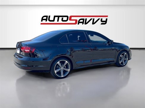 Used 2016 Volkswagen Jetta S image 7