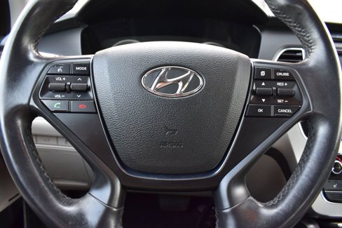Used 2015 Hyundai Sonata Limited image 26