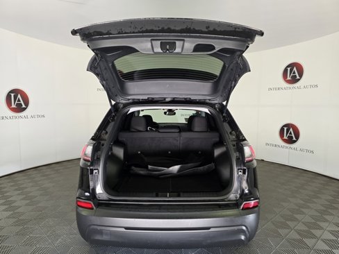 Used 2021 Jeep Cherokee Latitude image 8