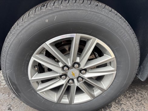 Used 2022 Chevrolet Traverse LT image 30