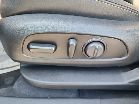 Certified 2020 Chevrolet Equinox Premier image 12