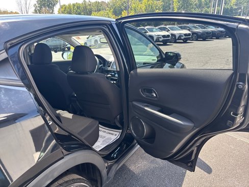 Used 2018 Honda HR-V EX image 38