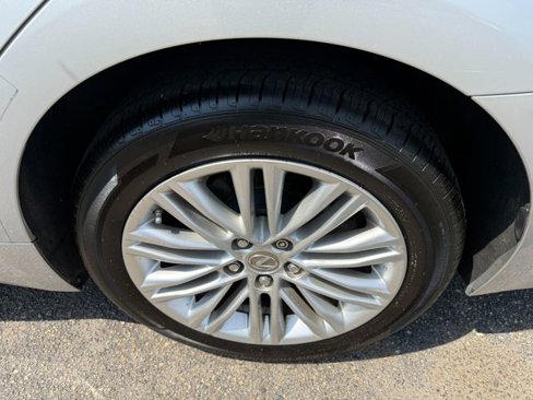 Used 2013 Lexus ES 350 image 15