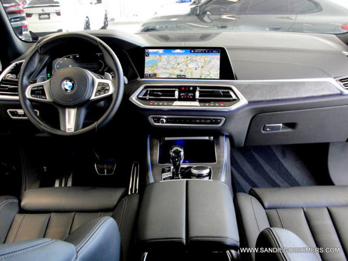 Used 2022 BMW X5 sDrive40i w/ M Sport Package image 14