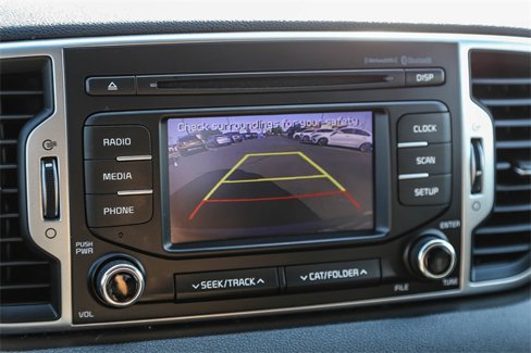 Used 2018 Kia Sportage LX image 23