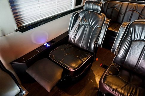 Used 2014 Mercedes-Benz Sprinter 2500 image 75