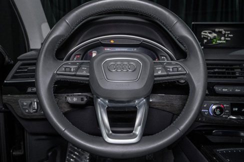 Used 2019 Audi Q7 3.0T Prestige w/ Prestige Package image 21