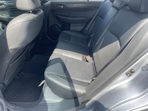 Used 2017 Subaru Legacy 3.6R Limited image 20
