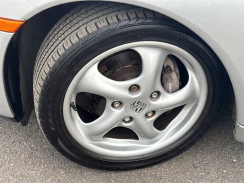 Used 1998 Porsche Boxster image 25
