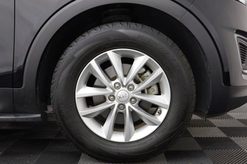 Used 2016 Kia Sorento L image 22