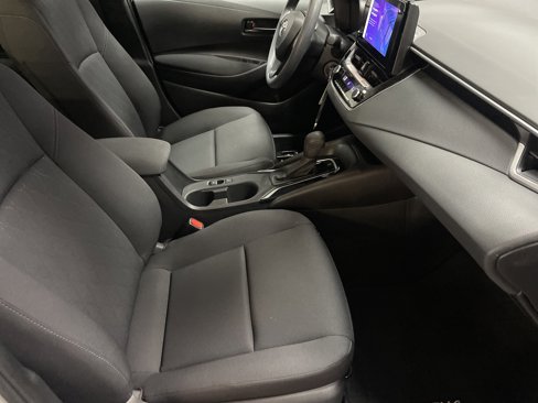 Certified 2023 Toyota Corolla LE image 35