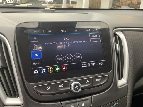 Used 2023 Chevrolet Malibu LT image 19