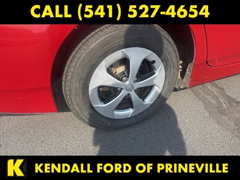 Used 2012 Toyota Prius Three image 9