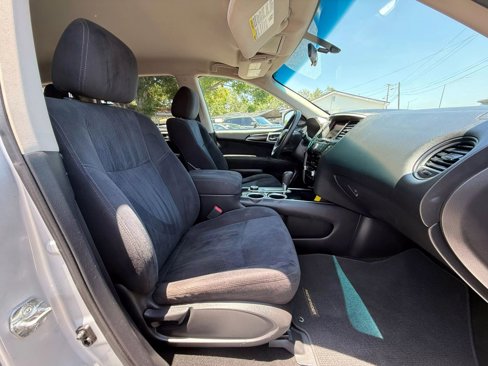 Used 2013 Nissan Pathfinder S image 11