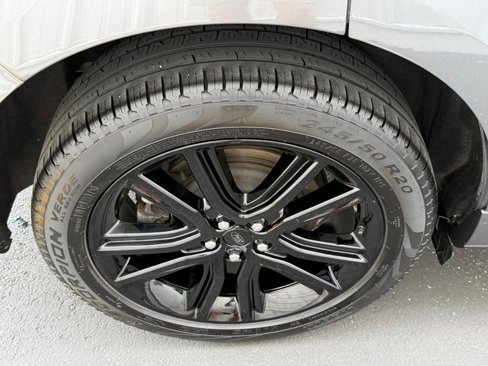Certified 2022 Ford Edge ST-Line w/ Cold Weather Package image 7