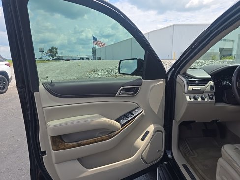 Used 2016 GMC Yukon XL Denali w/ Open Road Package image 11