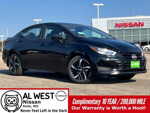 New 2025 Nissan Versa SR w/ Trunk Package image 1