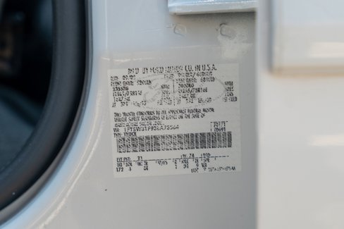 Used 2003 Ford F350 Lariat image 36