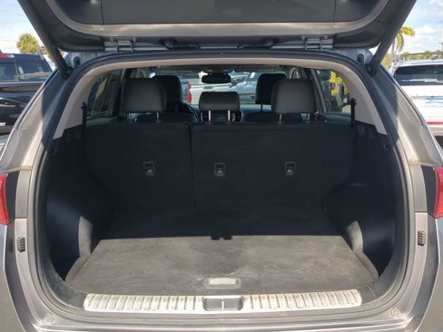 Used 2018 Kia Sportage SX image 12