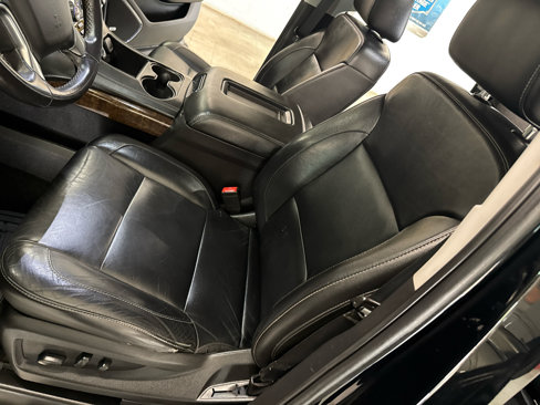 Used 2018 Chevrolet Tahoe LT image 10