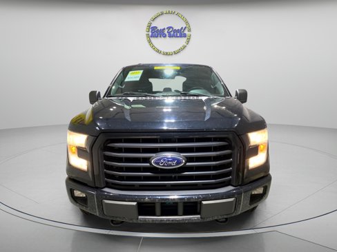 Used 2017 Ford F150 XLT w/ Equipment Group 302A Luxury image 6