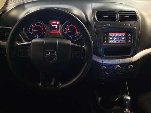 Used 2018 Dodge Journey SE w/ Blacktop Package image 22