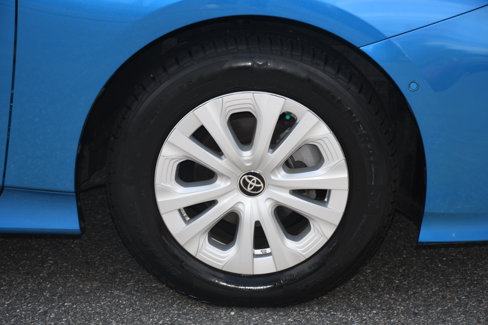 Used 2019 Toyota Prius LE image 22