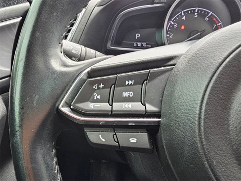 Used 2018 MAZDA MAZDA3 Grand Touring image 21
