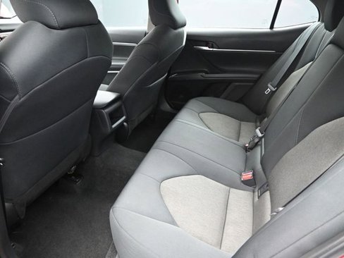 Used 2024 Toyota Camry LE image 11