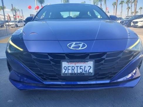 Used 2023 Hyundai Elantra SEL w/ Convenience Package image 11