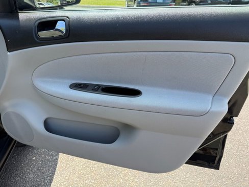 Used 2008 Chevrolet Cobalt LT w/ Revolution Edition Package image 22