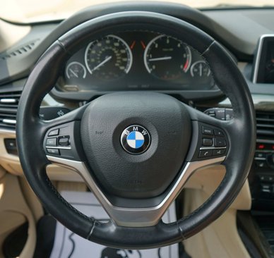 Used 2015 BMW X5 xDrive35d w/ Premium Package image 18