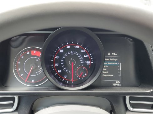 Used 2022 Hyundai Elantra SEL image 18