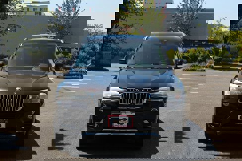 Used 2016 BMW X3 xDrive28i image 2