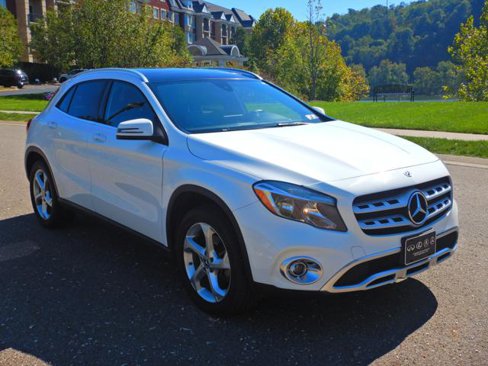Used 2020 Mercedes-Benz GLA 250 4MATIC image 3
