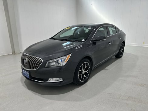 Used 2016 Buick LaCrosse Sport Touring w/ Experience Buick Package image 4