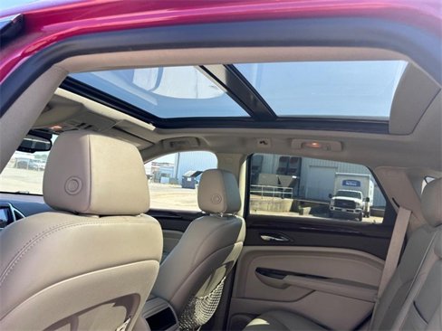 Used 2015 Cadillac SRX Luxury w/ Driver Awareness Package image 9